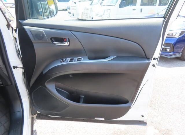 
								TOYOTA ESTIMA 2019 full									