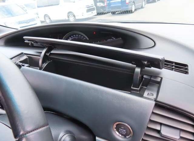 
								TOYOTA ESTIMA 2019 full									