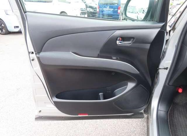 
								TOYOTA ESTIMA 2019 full									