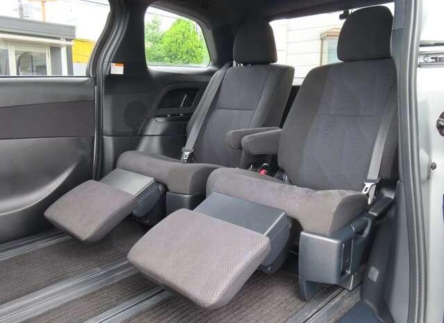 
								TOYOTA ESTIMA 2019 full									