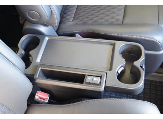 
								TOYOTA NOAH 2025 full									