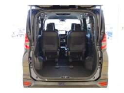 
										TOYOTA NOAH 2025 full									