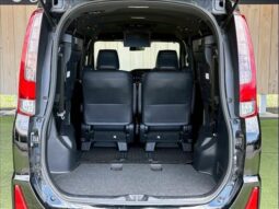
										TOYOTA NOAH 2016 full									
