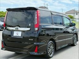 
										TOYOTA NOAH 2016 full									