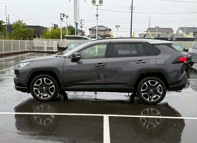 
								TOYOTA RAV4 2020 full									