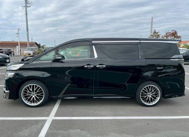 
								TOYOTA VELLFIRE 2020 full									