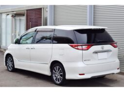 TOYOTA ESTIMA 2017