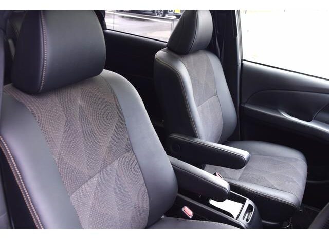 
								TOYOTA ESTIMA 2017 full									