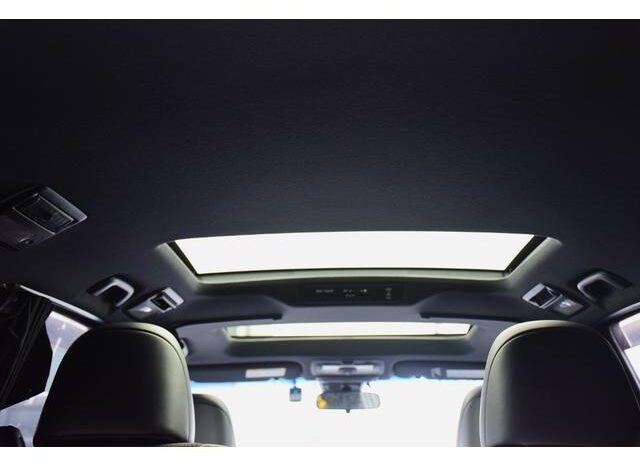 
								TOYOTA ESTIMA 2017 full									