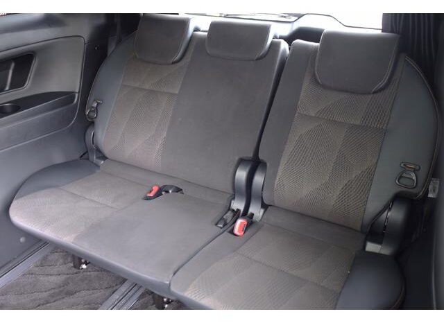 
								TOYOTA ESTIMA 2017 full									