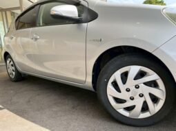 
										TOYOTA AQUA 2015 full									