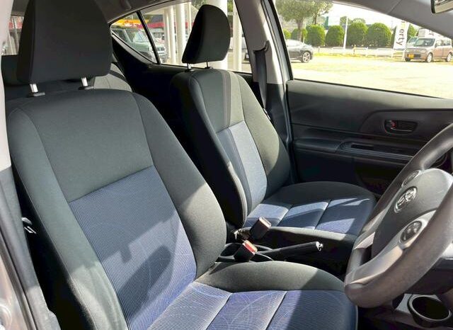 
								TOYOTA AQUA 2015 full									