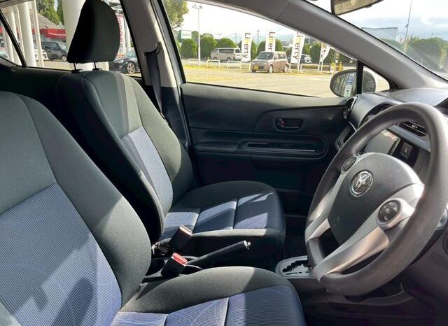 
								TOYOTA AQUA 2015 full									