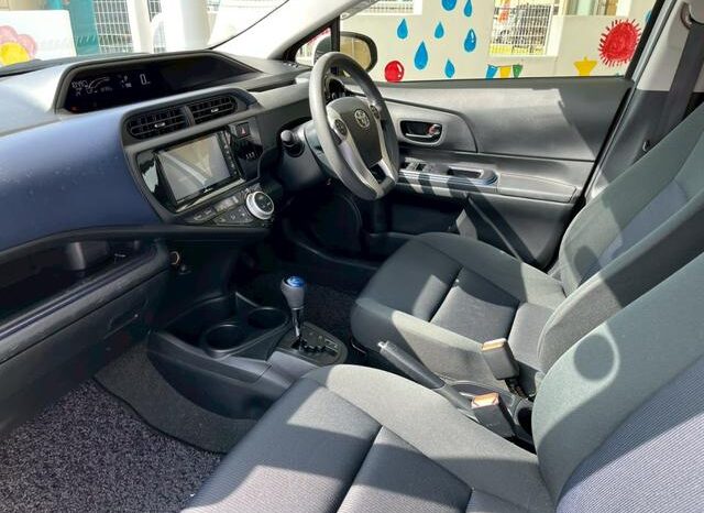 
								TOYOTA AQUA 2015 full									