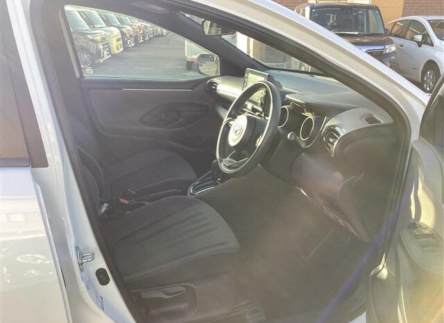 
								TOYOTA YARIS 2020 full									