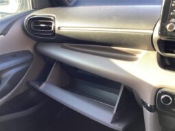 
										TOYOTA YARIS 2020 full									