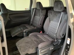 
										TOYOTA VELLFIRE 2018 full									