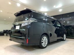 
										TOYOTA VELLFIRE 2018 full									