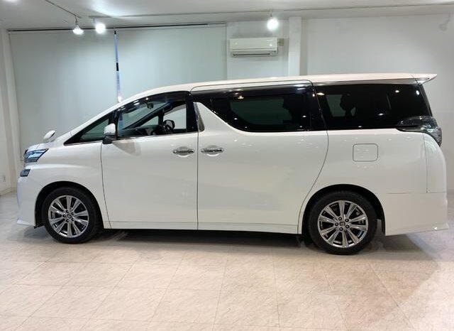 
								TOYOTA VELLFIRE 2018 full									