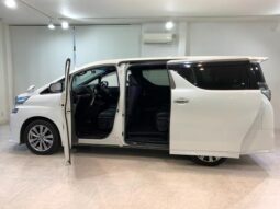 
										TOYOTA VELLFIRE 2018 full									