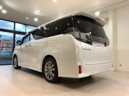 
										TOYOTA VELLFIRE 2018 full									