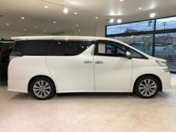 
										TOYOTA VELLFIRE 2018 full									