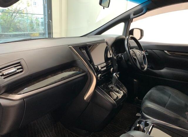 
								TOYOTA VELLFIRE 2018 full									