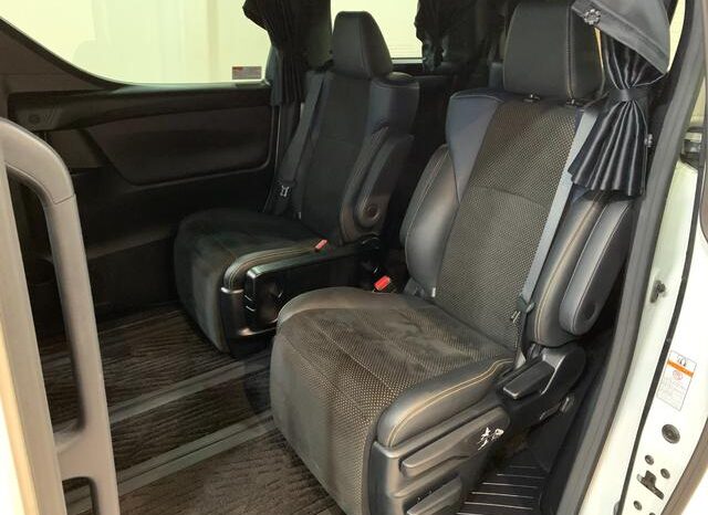 
								TOYOTA VELLFIRE 2018 full									