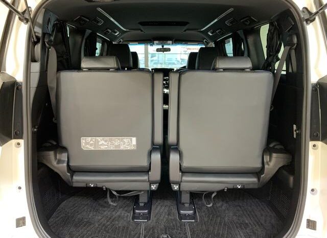 
								TOYOTA VELLFIRE 2018 full									