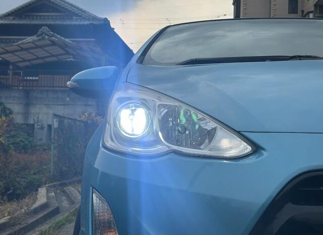 
								TOYOTA AQUA 2015 full									