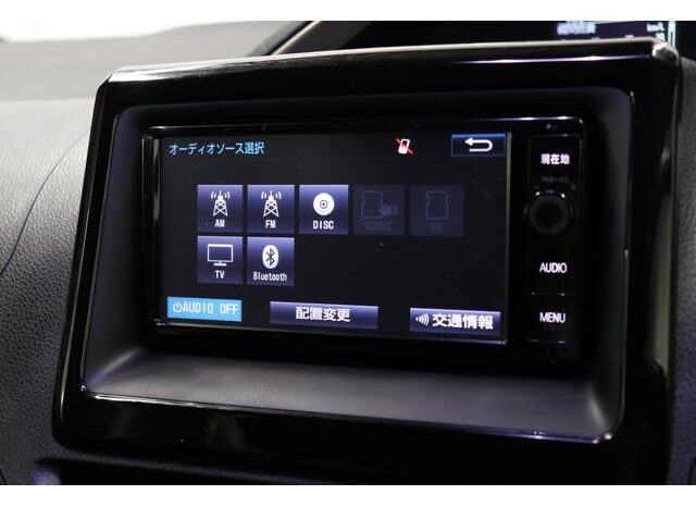 
								TOYOTA NOAH 2015 full									