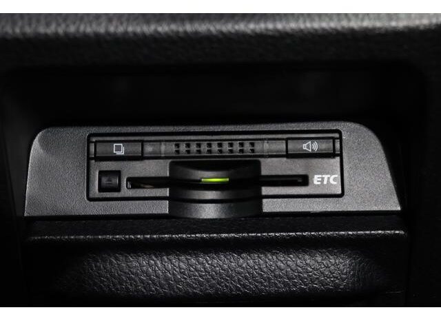 
								TOYOTA NOAH 2015 full									