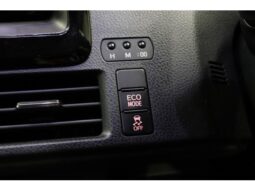 
										TOYOTA NOAH 2015 full									