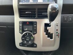 
										TOYOTA NOAH 2012 full									