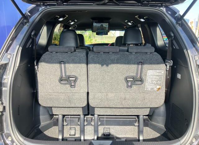 
								TOYOTA ESTIMA 2017 full									