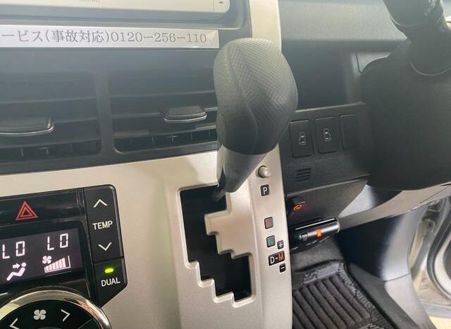 
								TOYOTA NOAH 2013 full									