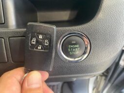 
										TOYOTA NOAH 2013 full									