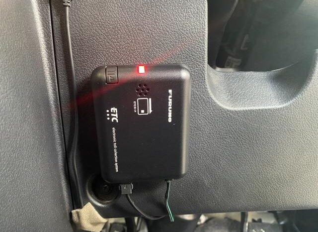 
								TOYOTA NOAH 2013 full									