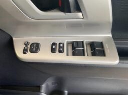 
										TOYOTA NOAH 2013 full									