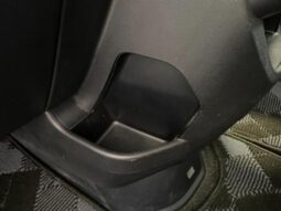 
										TOYOTA NOAH 2013 full									