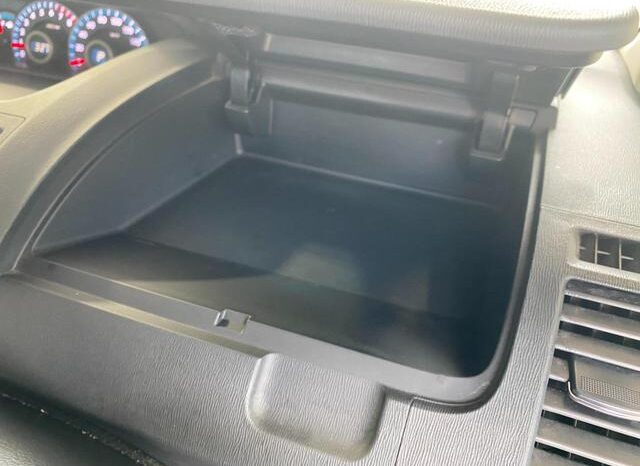 
								TOYOTA NOAH 2013 full									