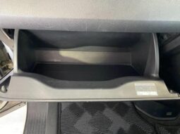 
										TOYOTA NOAH 2013 full									