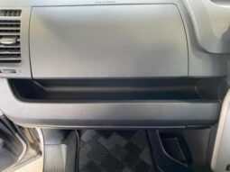 
										TOYOTA NOAH 2013 full									