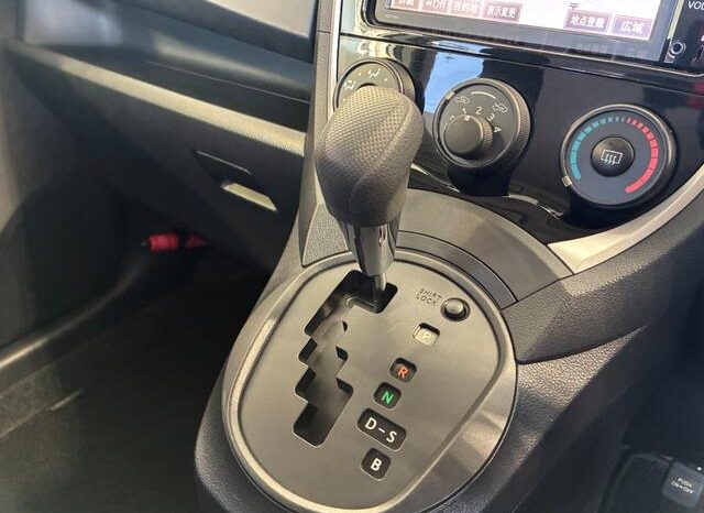 
								TOYOTA RACTIS 2015 full									