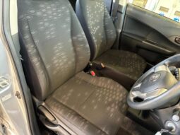 
										TOYOTA RACTIS 2015 full									