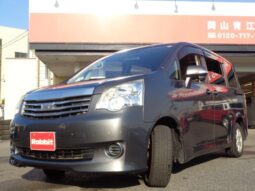 
										TOYOTA NOAH 2012 full									