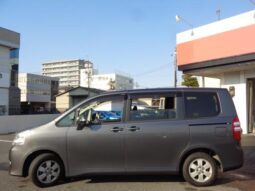 
										TOYOTA NOAH 2012 full									
