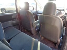 
										TOYOTA NOAH 2012 full									