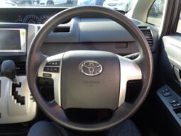 
										TOYOTA NOAH 2012 full									