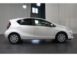 
										TOYOTA AQUA 2015 full									